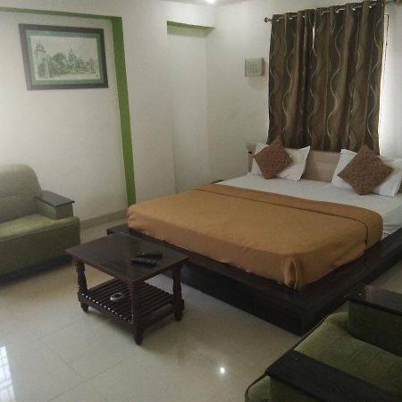 Sairam Residency Hotel Tirupati Eksteriør billede