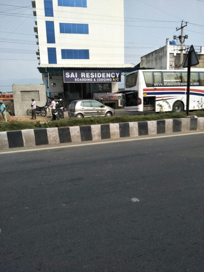 Sairam Residency Hotel Tirupati Eksteriør billede